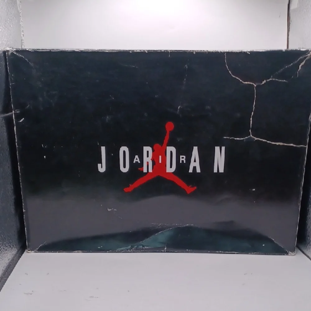 Pre-Owned Nike Air Jordan 11 Retro-White/Black Men Size 9.5US 378037100 - Picture 13 of 16